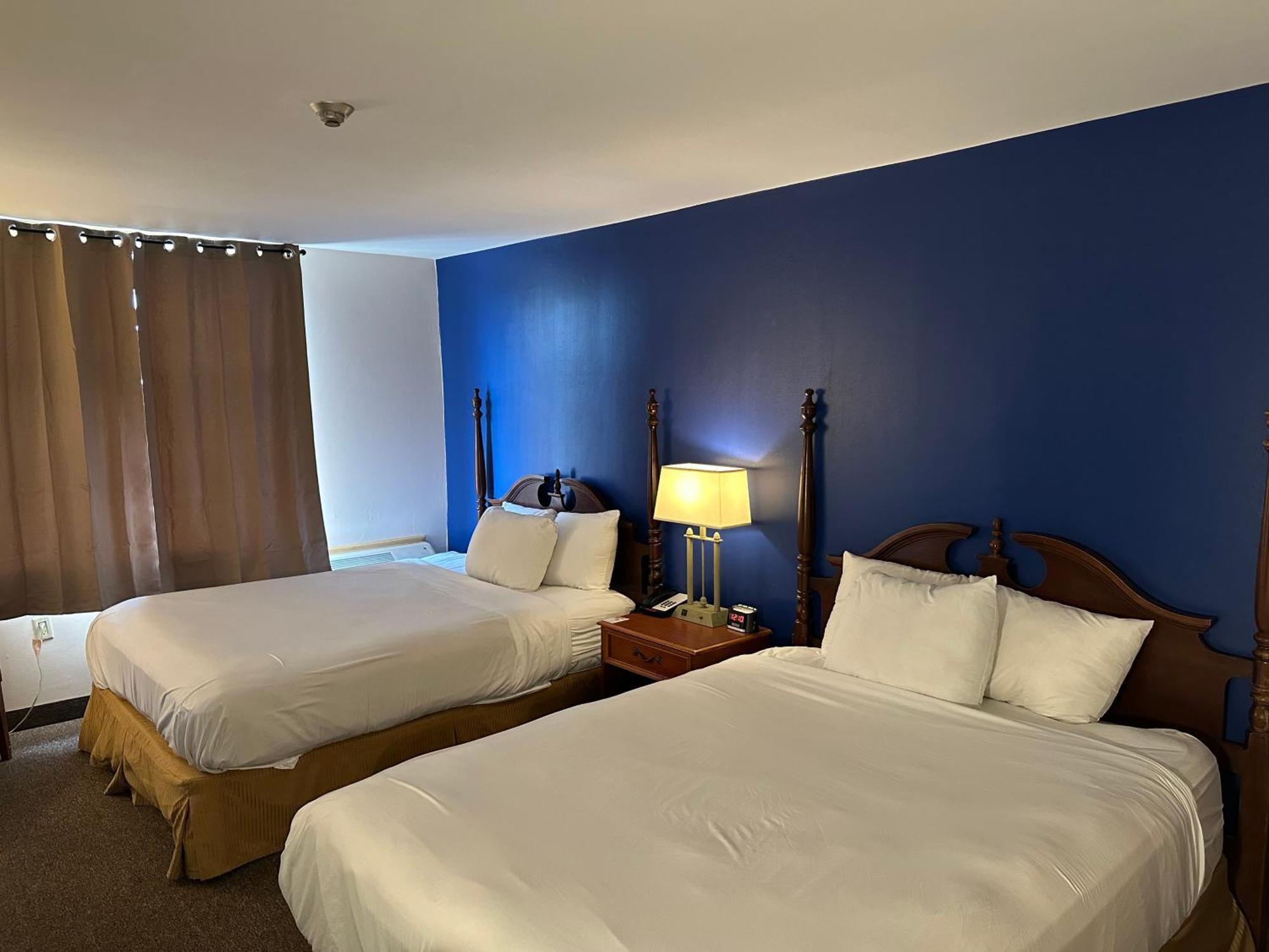 Econo Lodge City Centre Kingston Eksteriør billede