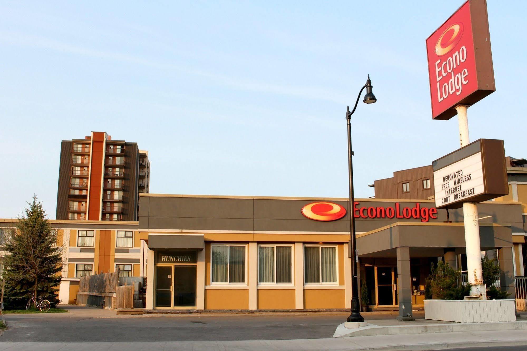 Econo Lodge City Centre Kingston Eksteriør billede